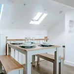 Duplex - *