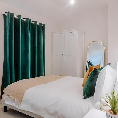 Apartamento Mayfield Three - *