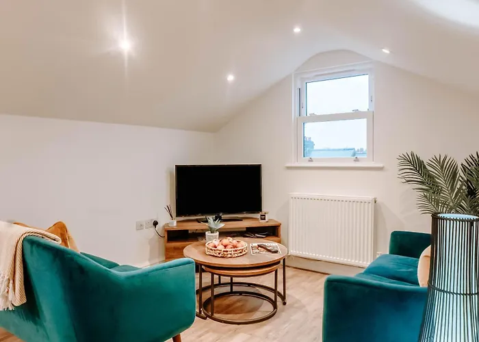 Duplex - * Harrogate