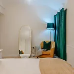 Duplex -